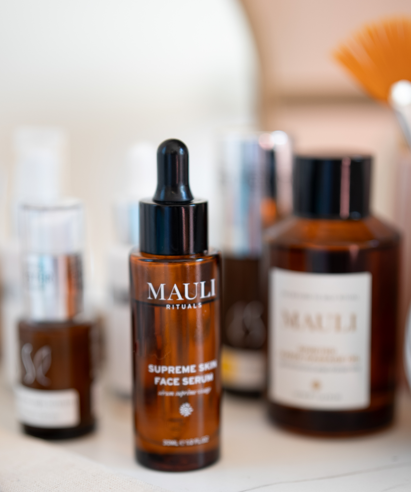 Mauli botanical skincare serum